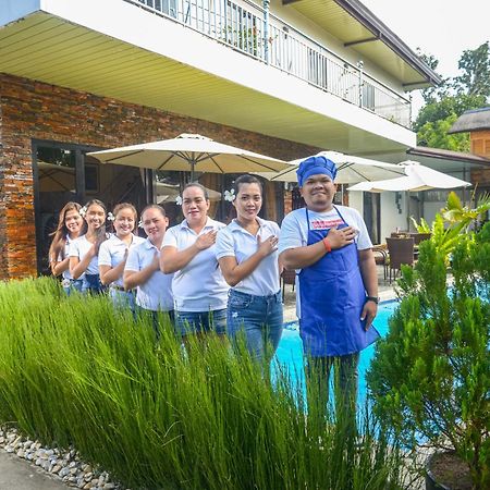 Blue Moon Inn Dauis Exterior foto