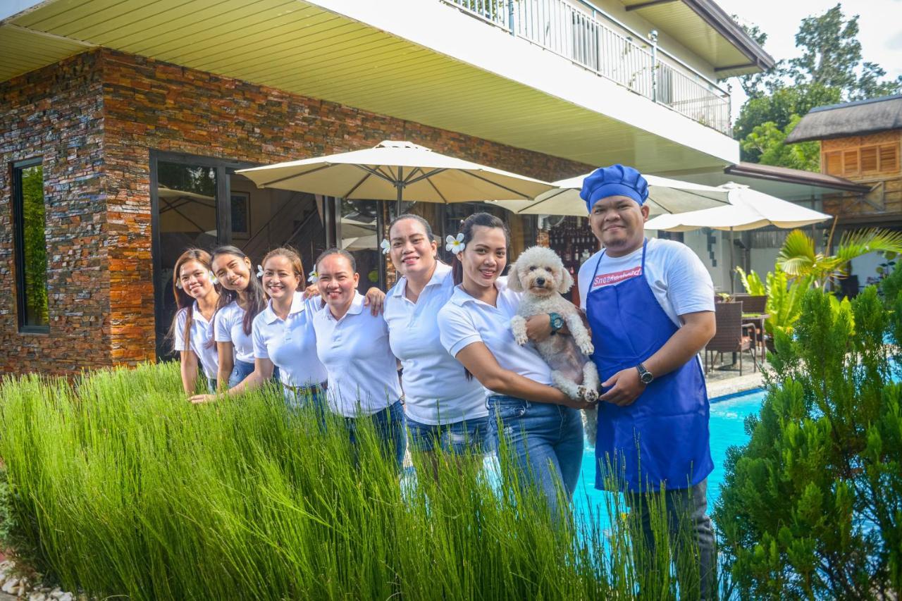 Blue Moon Inn Dauis Exterior foto
